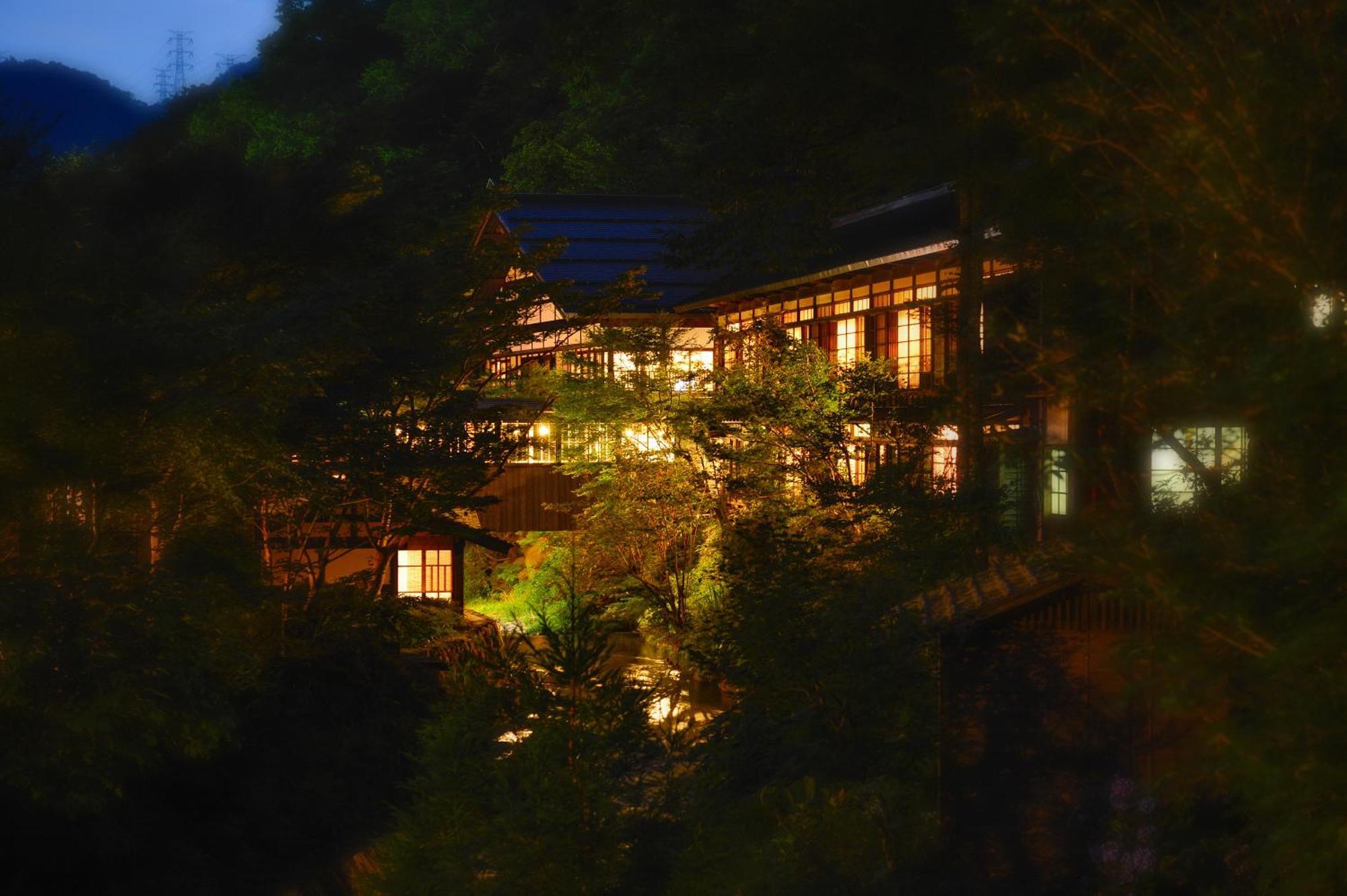 Houshi Onsen Chojukan Minakami Exterior photo